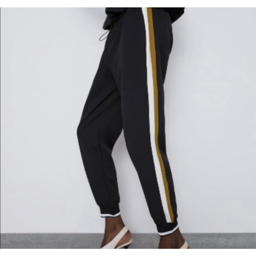 Zara Women's Striped Black Elastic Waist/Cuff Joggers Size M